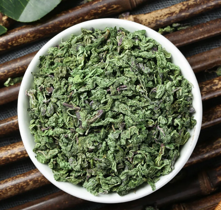 Fresh mint tea