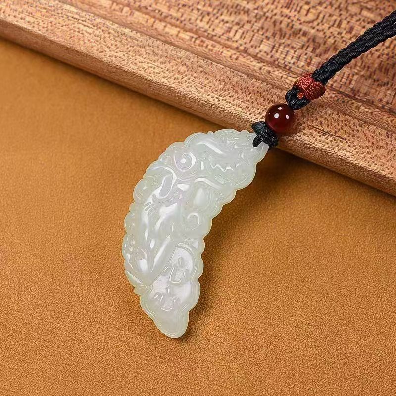 Dragon and phoenix with jade pendant couple, a pair of men's and women's dragon and phoenix auspicious jade pendants