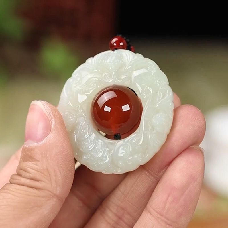 Natural Hetian jade pendant, Erlong play beads, men's and women's safety Pixiu necklace, men's jade pendant, women's jade lanyard