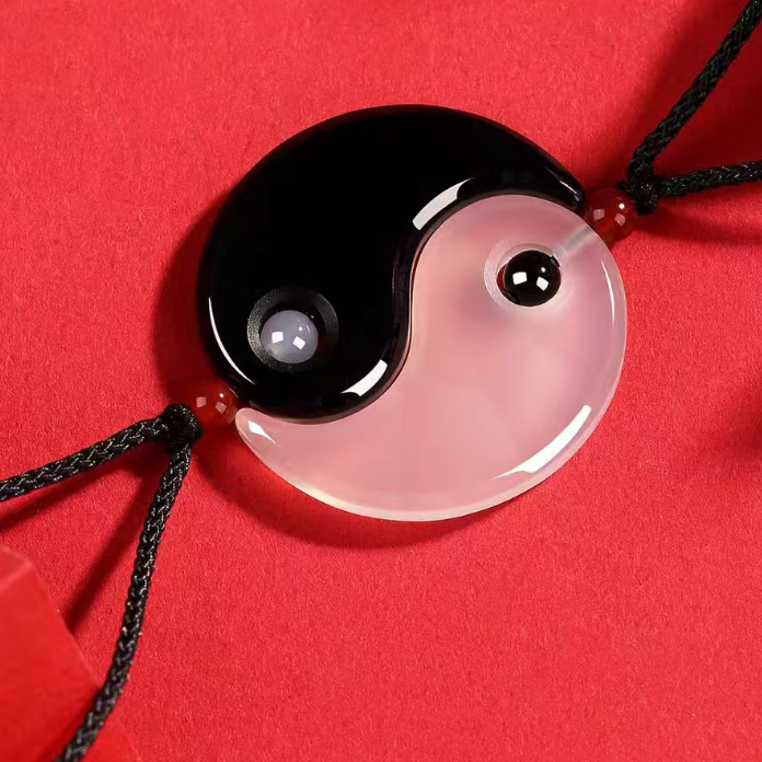 Tai Chi Yin Yang Fish Pendant Two Instruments Pisces Jade Pendant One and a Half Couple Necklace Agate Jade Peace Amulet