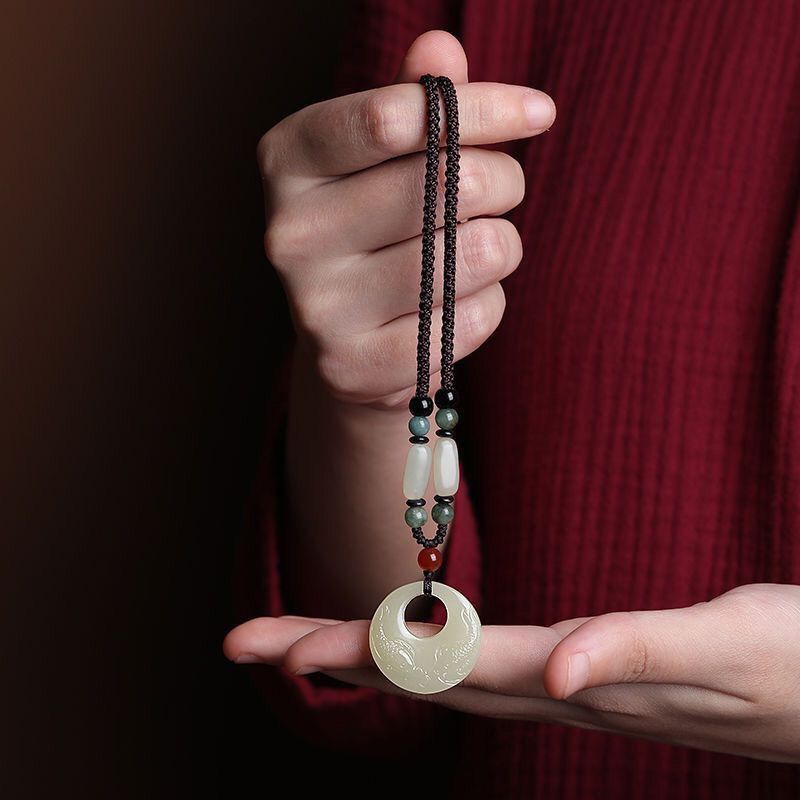 Natural white jade has fish pendants every year, sweater chains, real jade pendant, jade pendant, men's and women's necklaces, couples